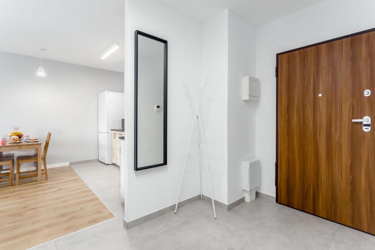 Apartment Chill Marywilska Warsaw